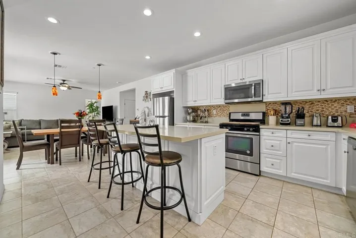 1106 Camino Levante, Chula Vista, California 91913
