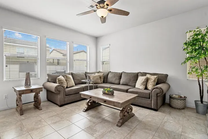 1106 Camino Levante, Chula Vista, California 91913