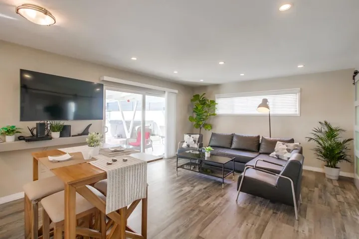 4125 Chippewa Court, San Diego, California 92117