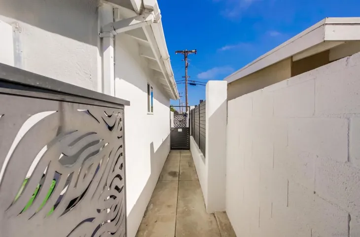 4125 Chippewa Court, San Diego, California 92117