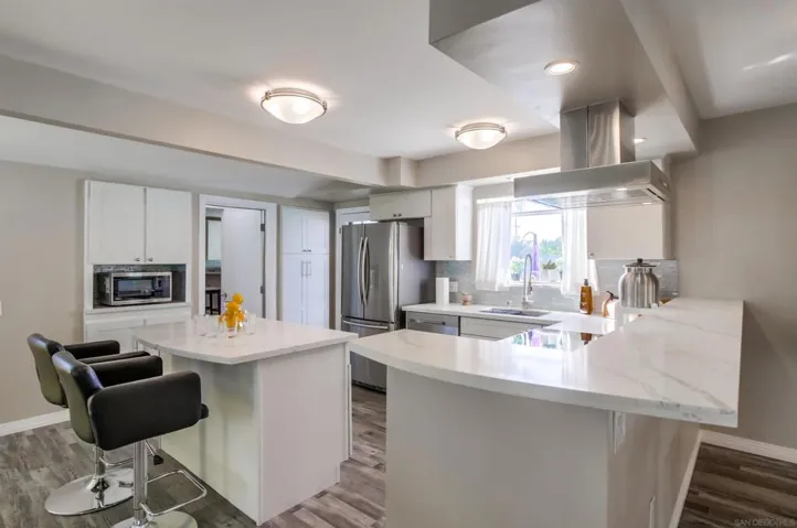 4125 Chippewa Court, San Diego, California 92117