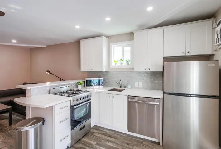 4125 Chippewa Court, San Diego, California 92117