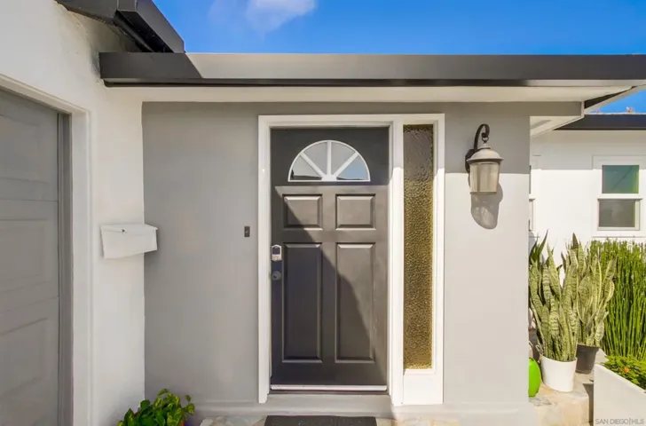 4125 Chippewa Court, San Diego, California 92117
