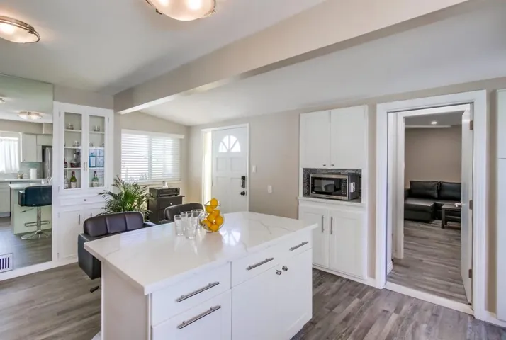 4125 Chippewa Court, San Diego, California 92117