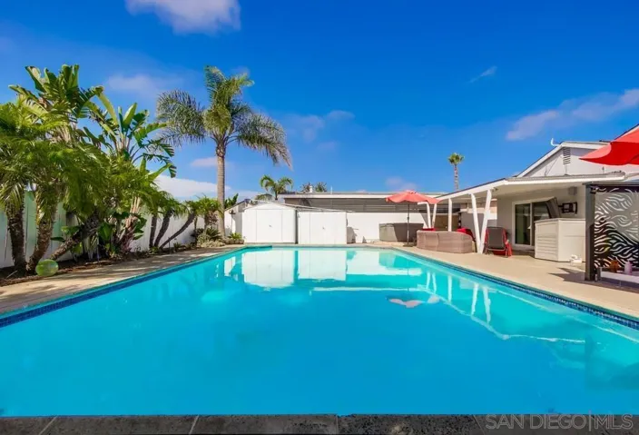 4125 Chippewa Court, San Diego, California 92117