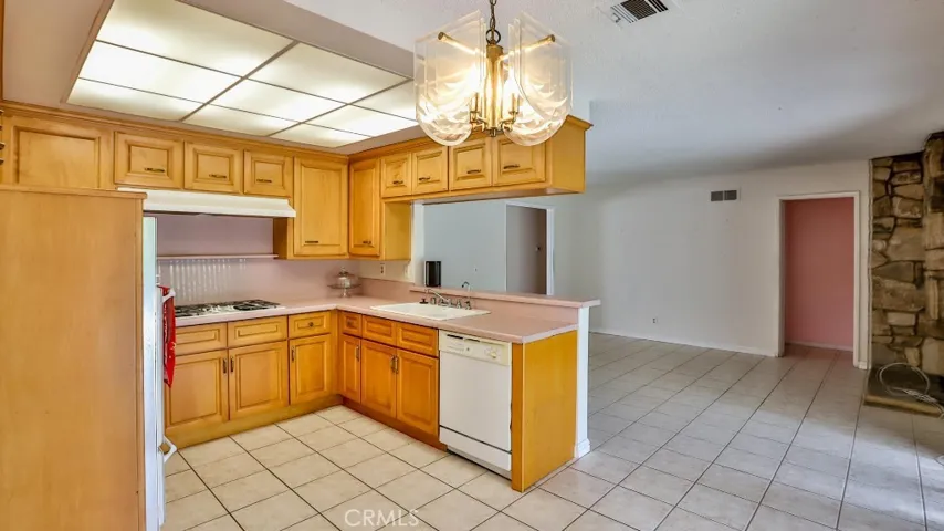 1643 Manor Gate Road, Hacienda Heights, California 91745