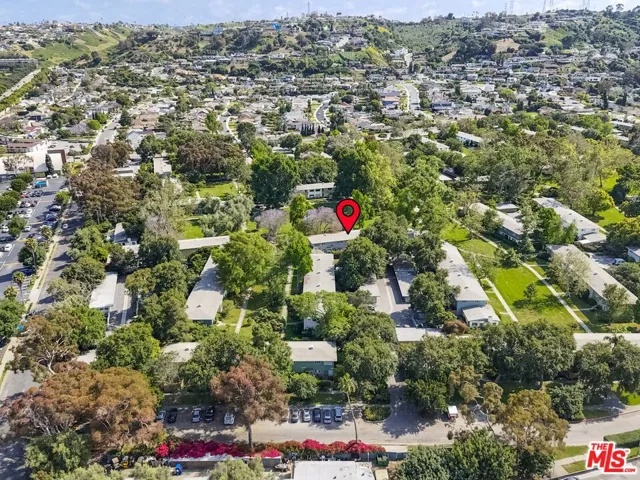 5167 1/2 Village, Los Angeles, California 90016