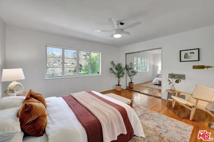 5167 1/2 Village, Los Angeles, California 90016