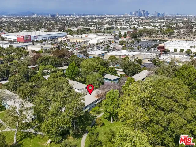 5167 1/2 Village, Los Angeles, California 90016