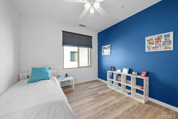 Third bedroom.