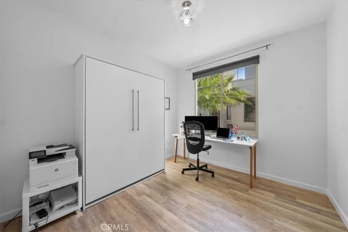 1st bedrrom with murphy bed + office