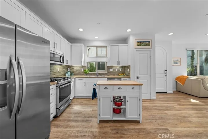 5542 Palm Drive, Hawthorne, California 90250