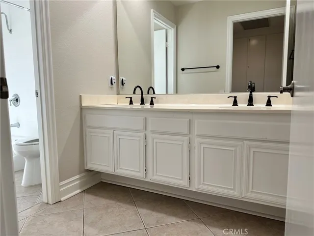 22852 Caseda, Mission Viejo, California 92691