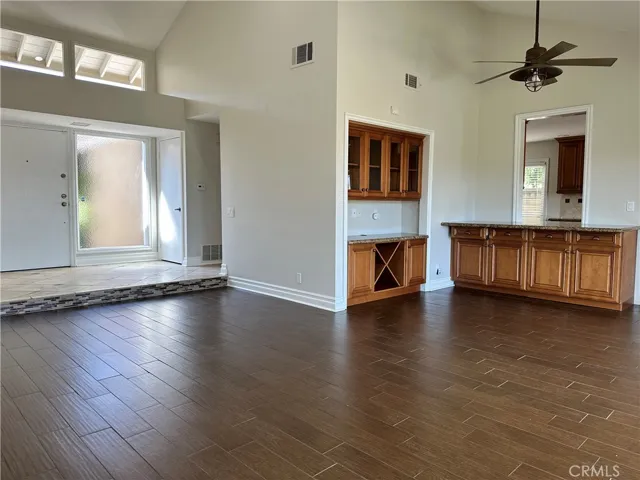 22852 Caseda, Mission Viejo, California 92691