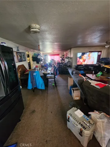 569 Tamarack Road, Pinon Hills, California 92372