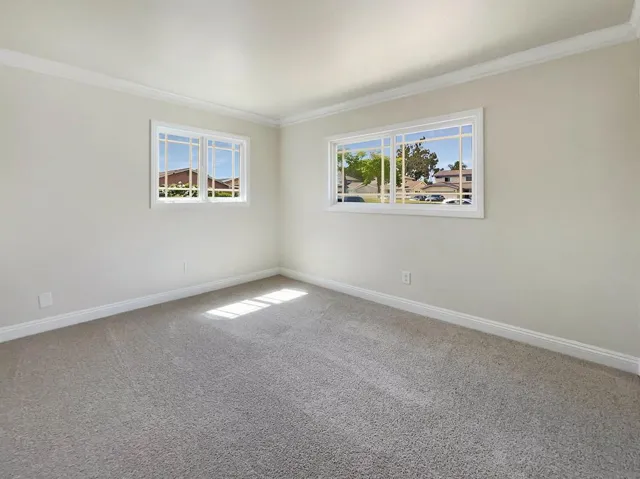 8562 Lake Bluffs Cir, Spring Valley, California 91977
