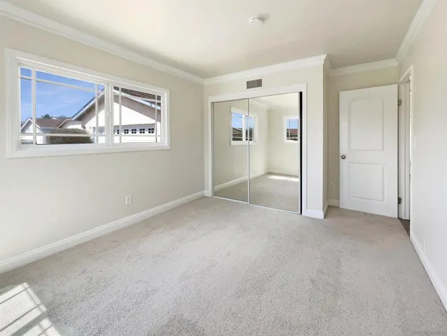 8562 Lake Bluffs Cir, Spring Valley, California 91977