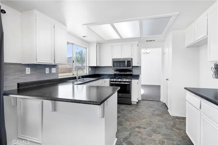 4217 Willowcreek Ct, Hemet, California 92545