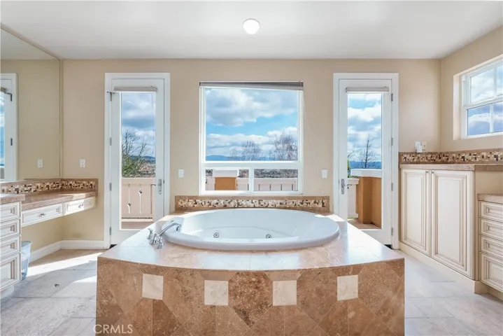 4061 Paso Fino Way, Yorba Linda, California 92886