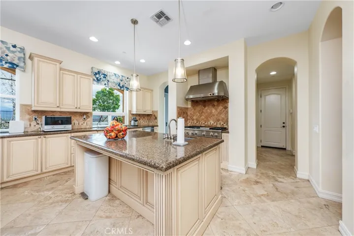 4061 Paso Fino Way, Yorba Linda, California 92886
