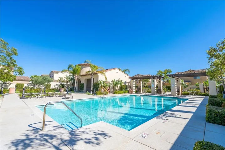 20233 Pienza Lane, Porter Ranch, California 91326
