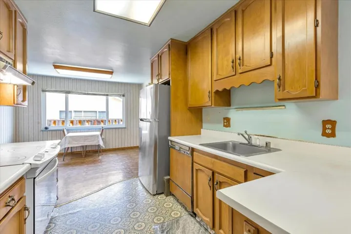 7731 Rainbow Drive, Cupertino, California 95014