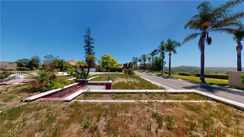 1160 S Tamarisk Drive, Anaheim Hills, California 92807