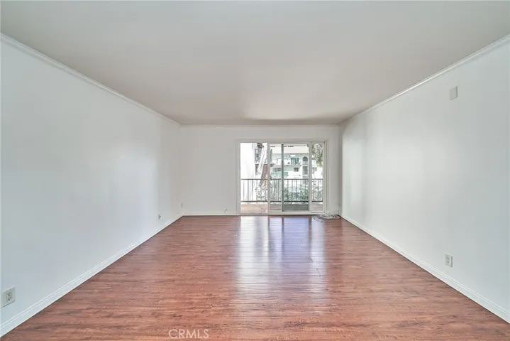 5460 White Oak Avenue J304, Encino, California 91316