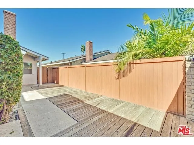Yard/Patio