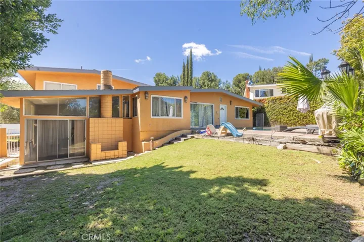 22439 De Kalb Drive, Calabasas, California 91302