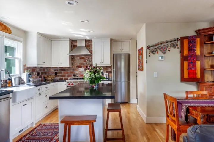 314 Wood Street, Pacific Grove, California 93950