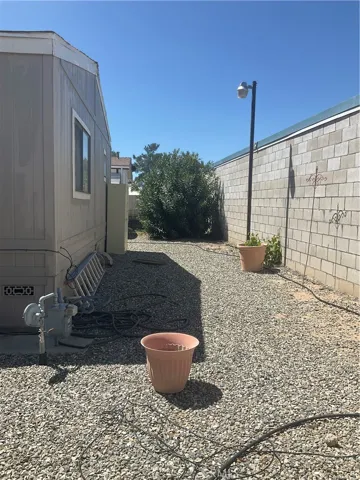 14000 El Evado Road 87, Victorville, California 92392