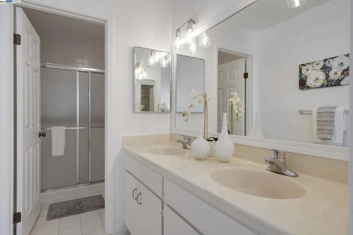 218 Ironwood Rd, Alameda, California 94502