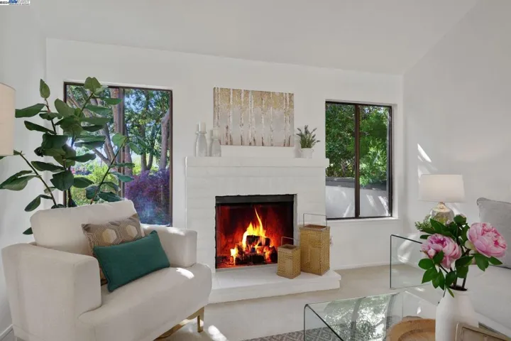 218 Ironwood Rd, Alameda, California 94502