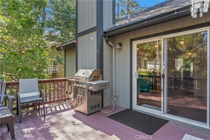 27120 Peninsula Drive, Lake Arrowhead, California 92352