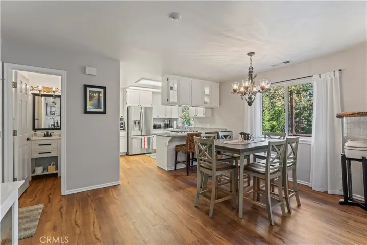 27120 Peninsula Drive, Lake Arrowhead, California 92352