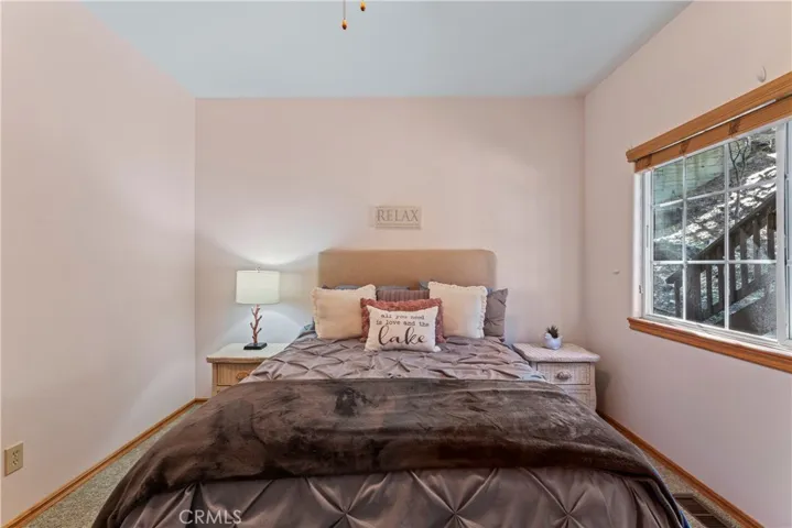 27120 Peninsula Drive, Lake Arrowhead, California 92352