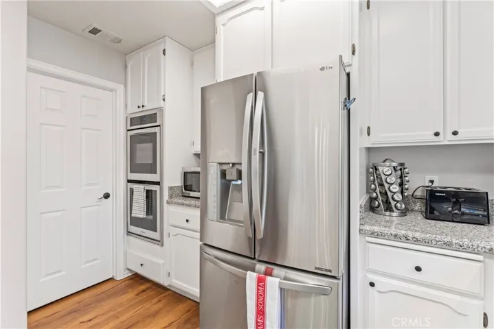 27120 Peninsula Drive, Lake Arrowhead, California 92352