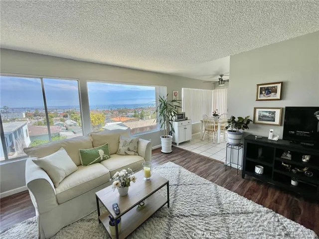 707 W 30th Street, San Pedro, California 90731