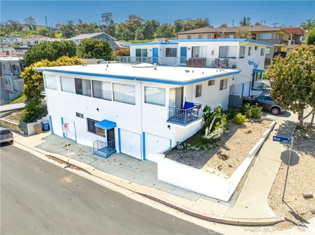 707 W 30th Street, San Pedro, California 90731