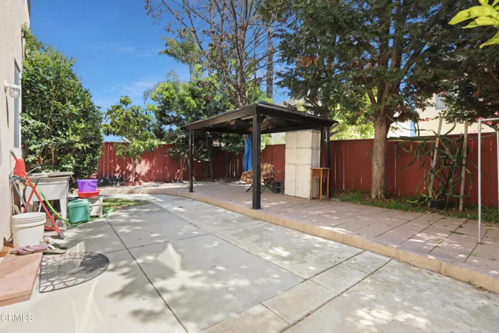 Yard 1