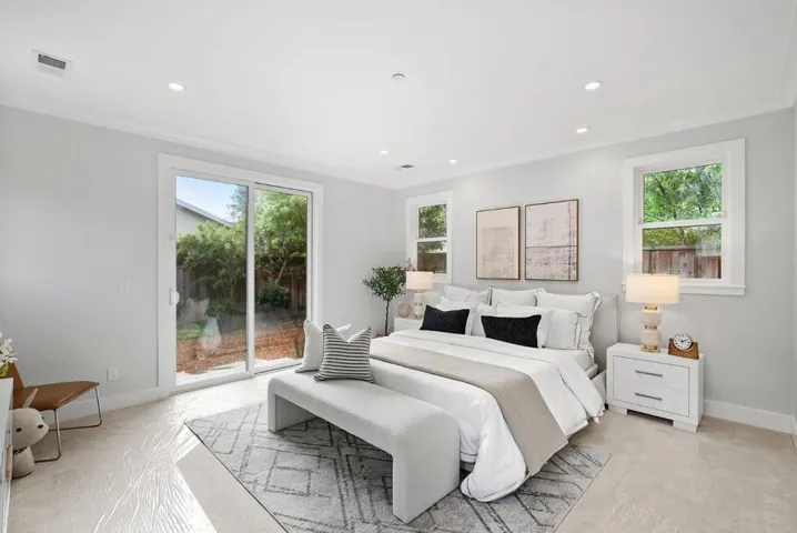 770 Mayview Avenue, Palo Alto, California 94303