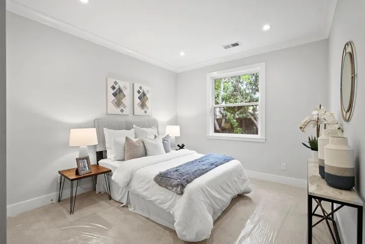 770 Mayview Avenue, Palo Alto, California 94303