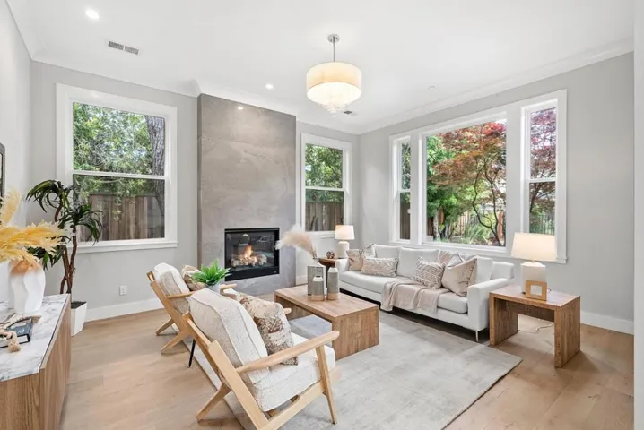 770 Mayview Avenue, Palo Alto, California 94303