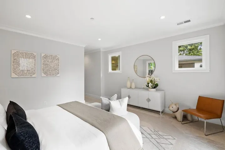 770 Mayview Avenue, Palo Alto, California 94303