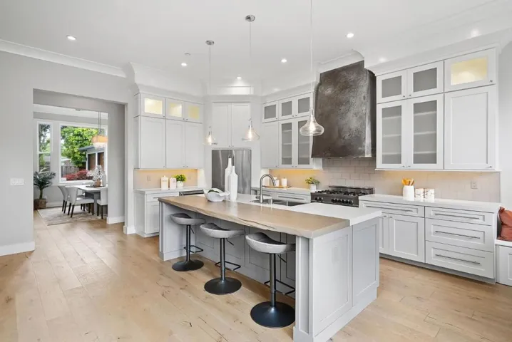 770 Mayview Avenue, Palo Alto, California 94303