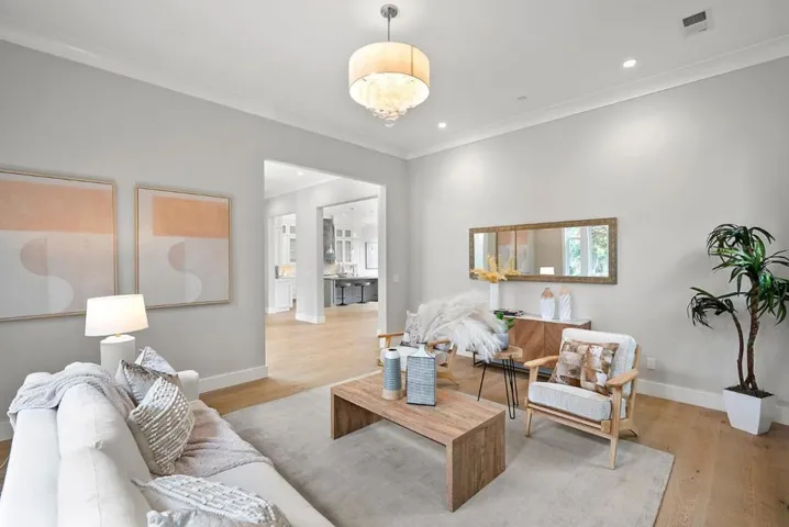 770 Mayview Avenue, Palo Alto, California 94303