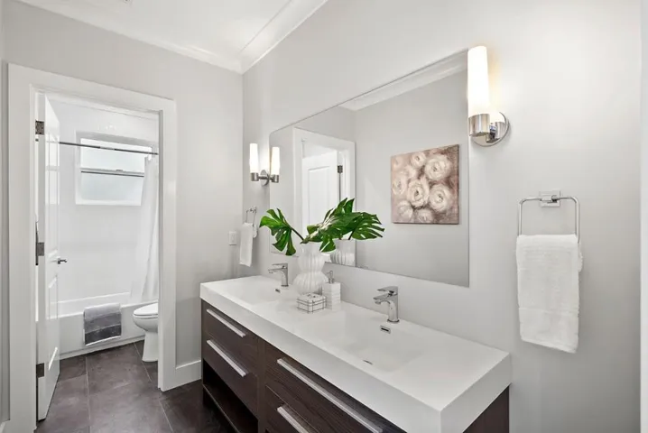 770 Mayview Avenue, Palo Alto, California 94303