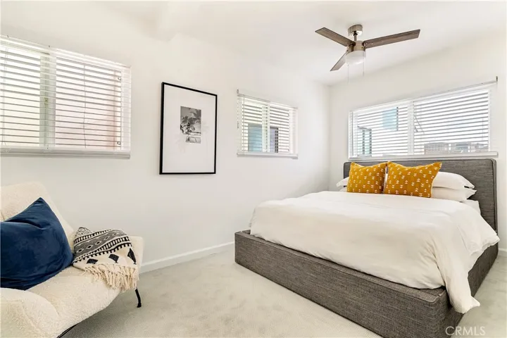 3910 1/2 River Avenue, Newport Beach, California 92663