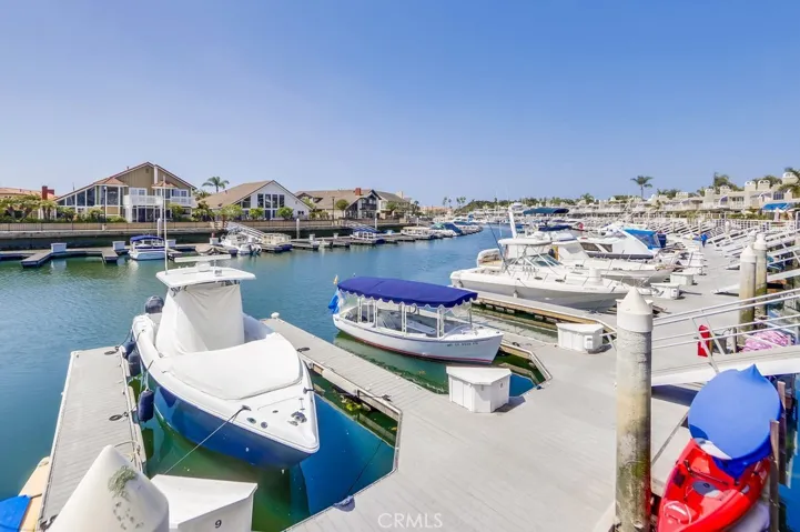 3452 Windspun Drive, Huntington Beach, California 92649